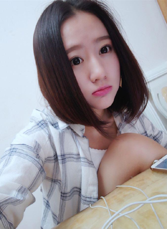 ​网络红人魏思资料扒皮照
