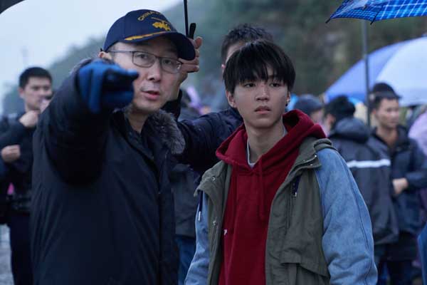 电影《749局》因疫情受阻 陆川为筹钱积极“营业”