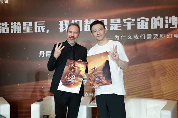 根据弗兰克·赫伯特著名科幻小说改编，由美国传奇影业和美国华纳兄弟影片公司携手打造的好莱坞科幻巨制《沙丘2》正在全国各大影院火热上映中，目前内地票房已破2.43亿并逐步上升中；全球票房已接近4亿美元，自